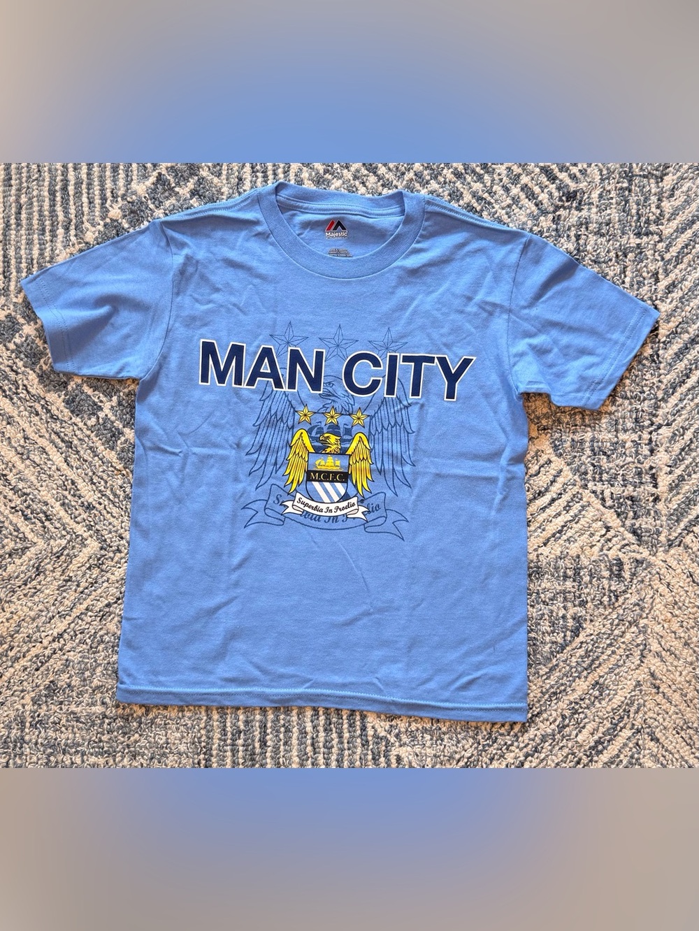 MAJESTIC Blue Cotton Man City F.C. Youth Tee Shirt Small